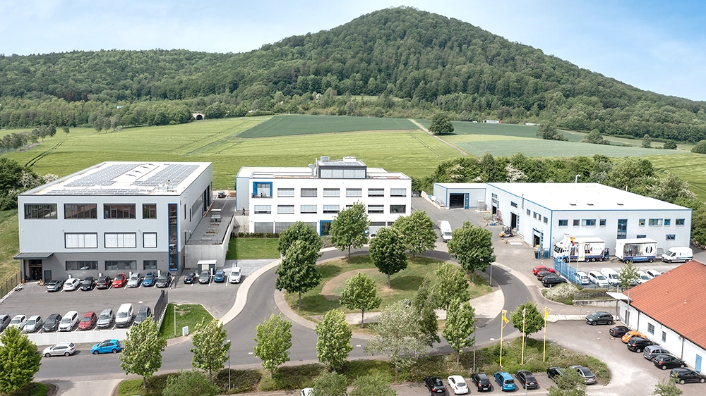 Firmengelände von Braun Aufzugtechnik in Zierenberg